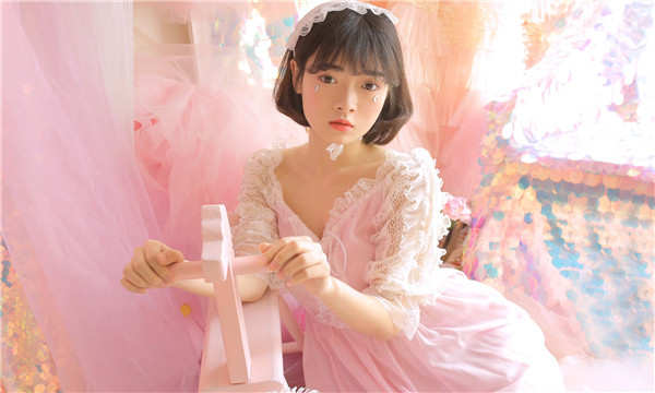 井陉矿供卵试管代怀生子多少钱？这一直是很多不孕不育家庭关注的话题。在中国，不孕不育的发生率越来越高，根据《中国不孕不育现状调研报告》显示，育龄夫妇的不孕不育率从20年前的3%增长至现在的12.5%-18.2%，患者人数高达6000万以上。在这样的背景下，许多家庭通过供卵试管来实现自己的生育梦想。那么，供卵试管代怀生子的费用到底是多少呢？